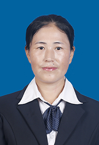 杨庐英