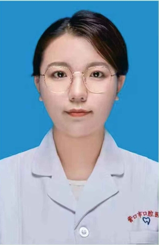 李鹏菲