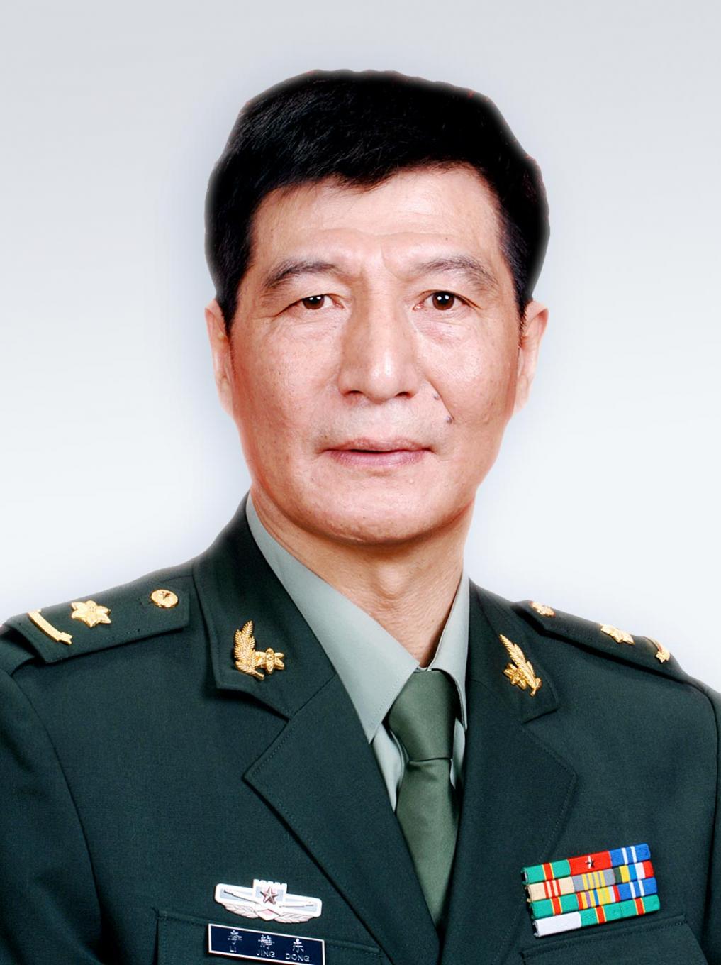 李静东